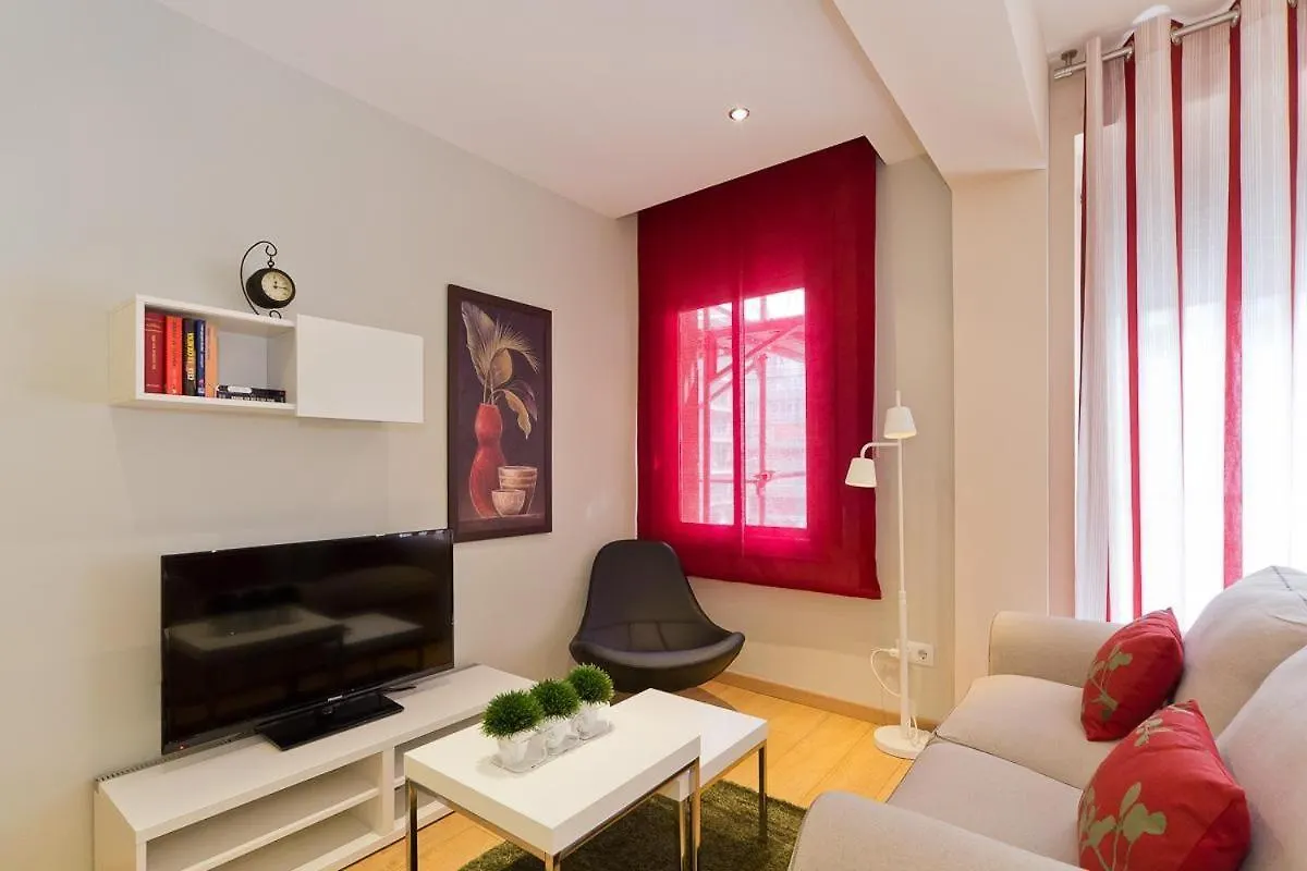 Comodo Apartamento En Les Corts Barcelona Appartement